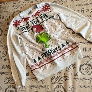 Grinch Christmas Sweater - M